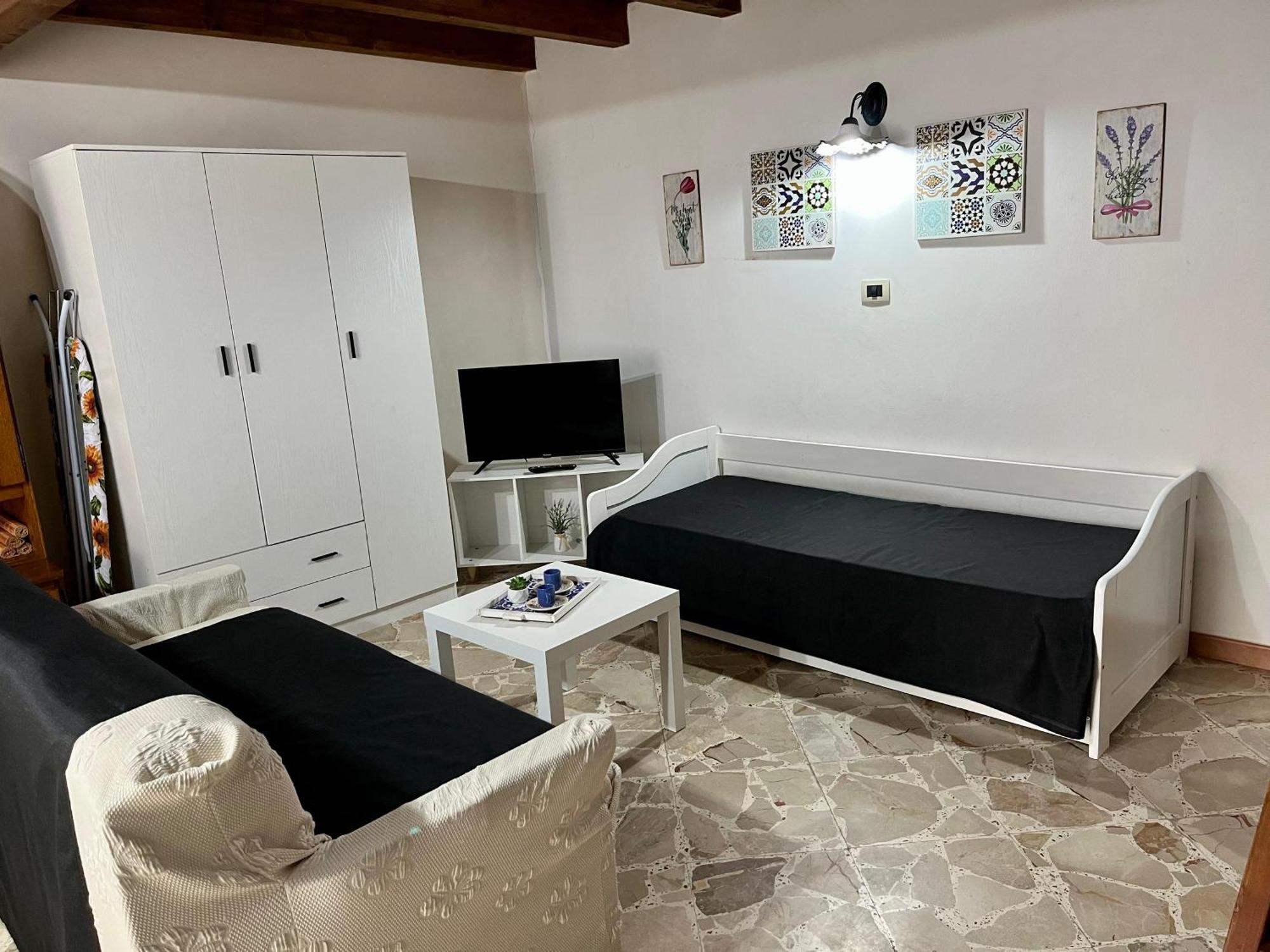 Апартаменты Casa Via Roma Сикульяна Экстерьер фото